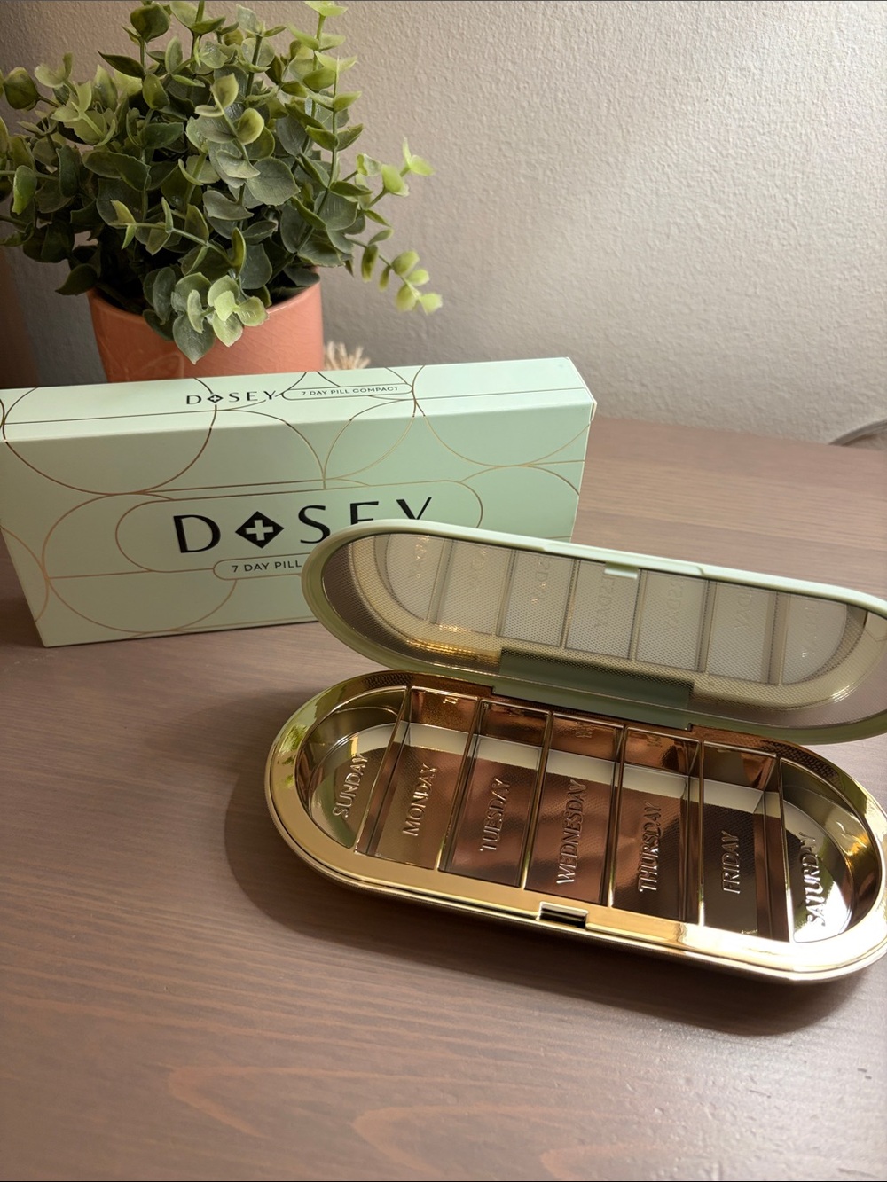 Dosey 7-Day Pill Organizer